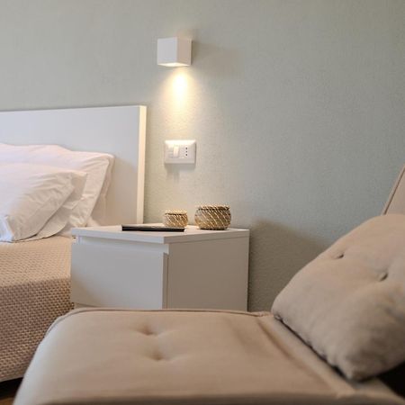 Corso Garibaldi 21 Apartment & Rooms 바스토 외부 사진