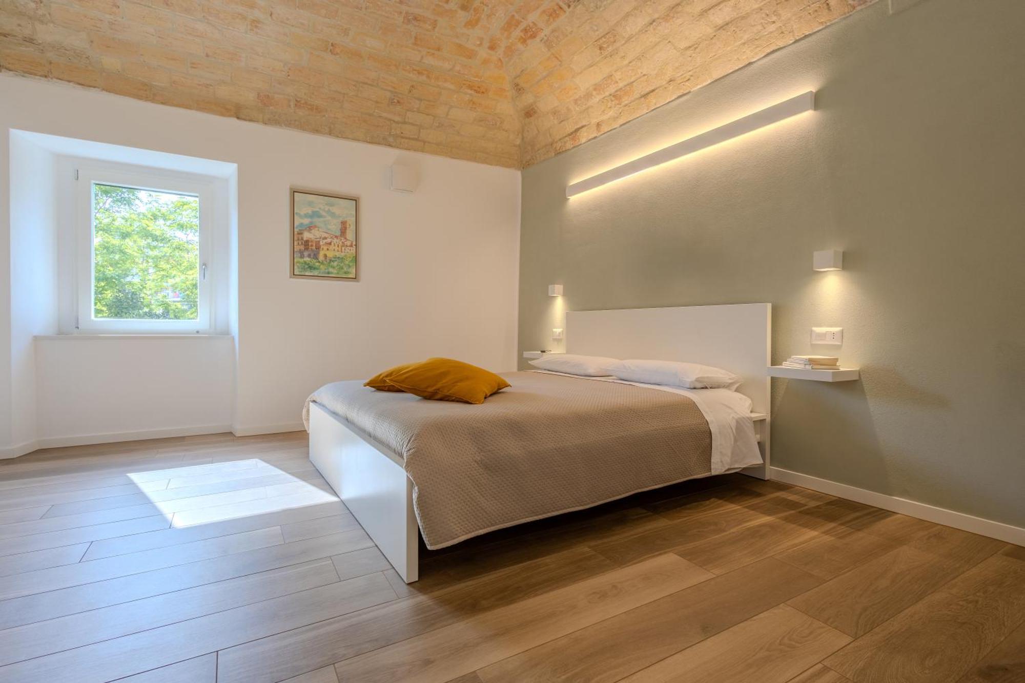 Corso Garibaldi 21 Apartment & Rooms 바스토 외부 사진