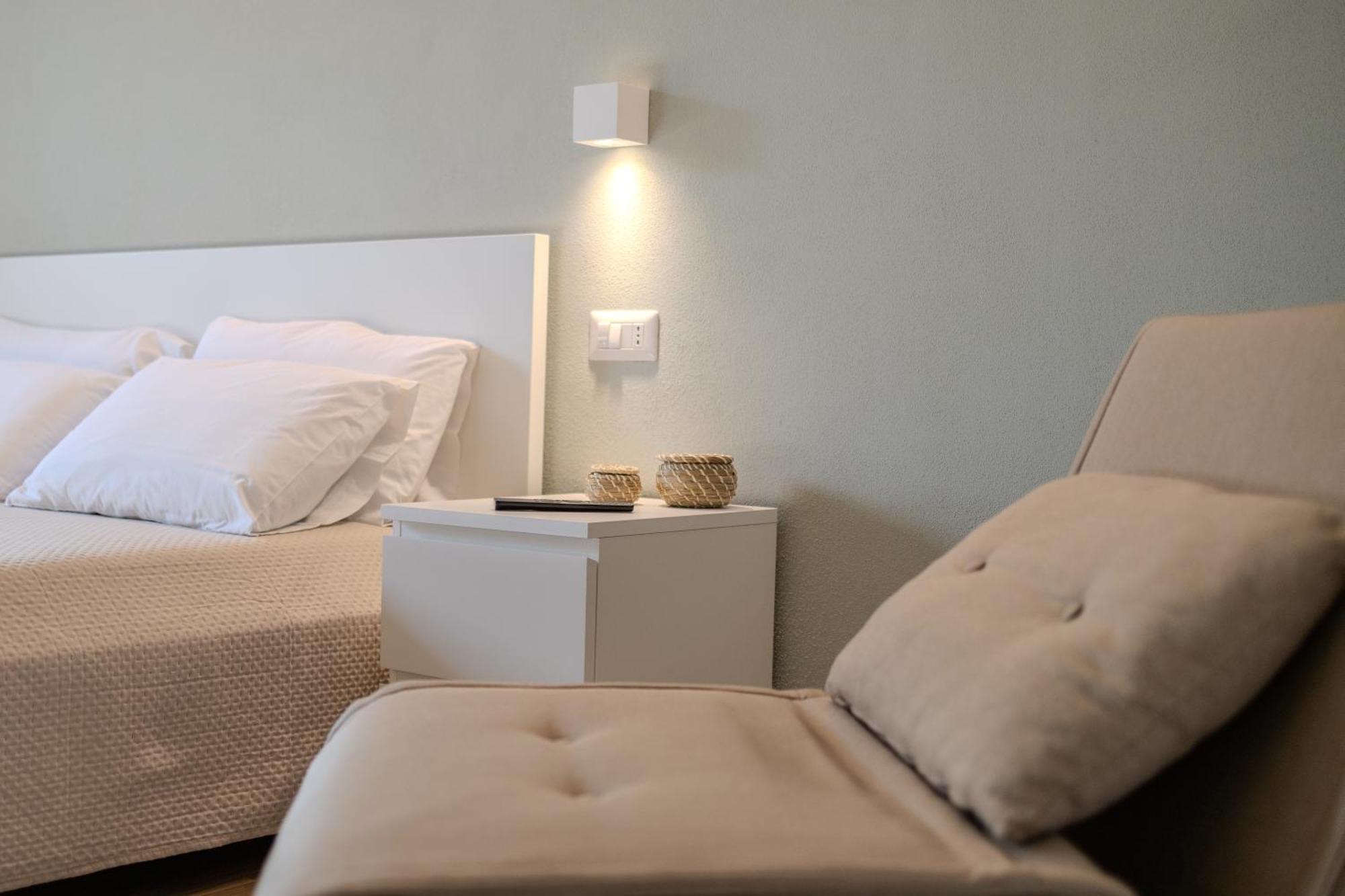 Corso Garibaldi 21 Apartment & Rooms 바스토 외부 사진